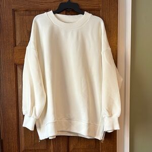 Varley Mae Boyfriend Ribbed Cream Sweatshirt